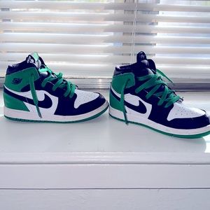 Nike Air Jordan 1 - Size 10C - green/black/white